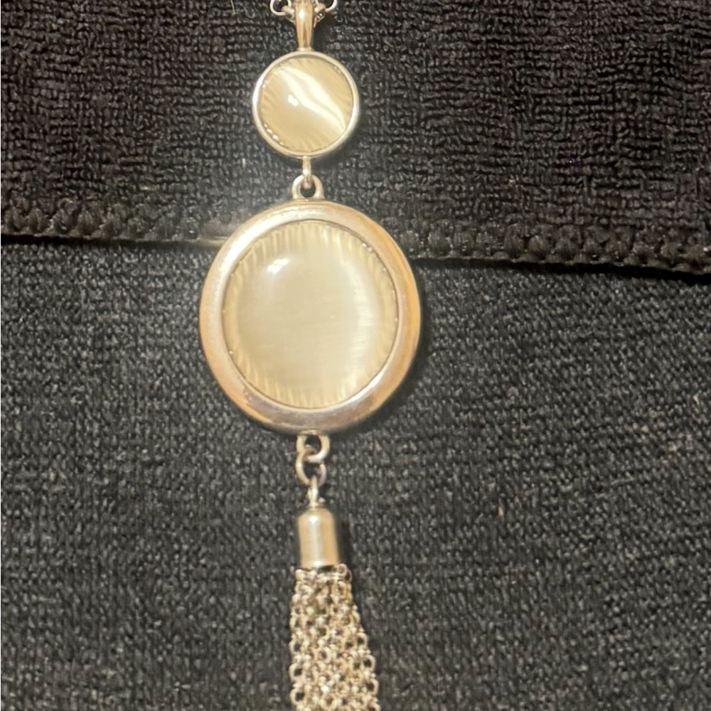 Elegant Silver Moonstone Pendant Necklace
